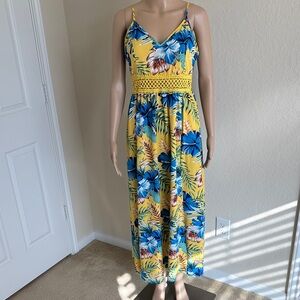 Floral Tropical Maxi Dress Smocked Back Flowy Size M